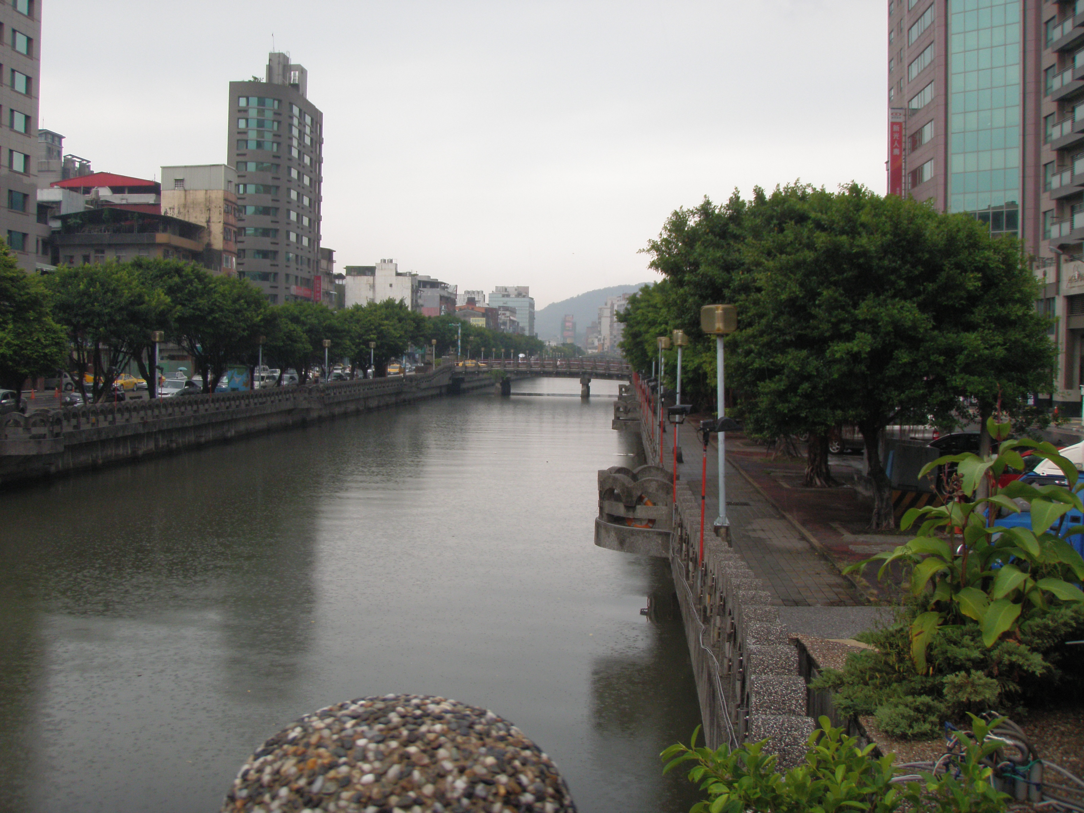 Keelung City river view